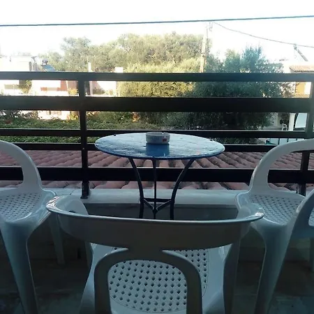 La Cite Family Hotel & Apartments-Studio For 4 Мораитика
